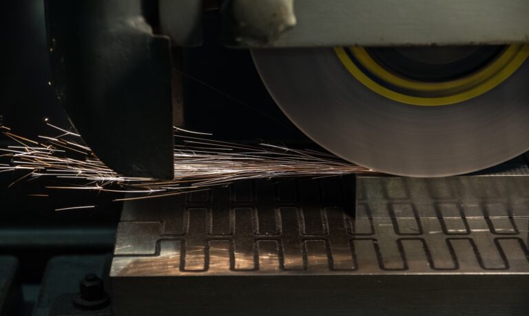 Tarım Makineleri Sektöründe Yerli CNC Parça Üretiminin Avantajları